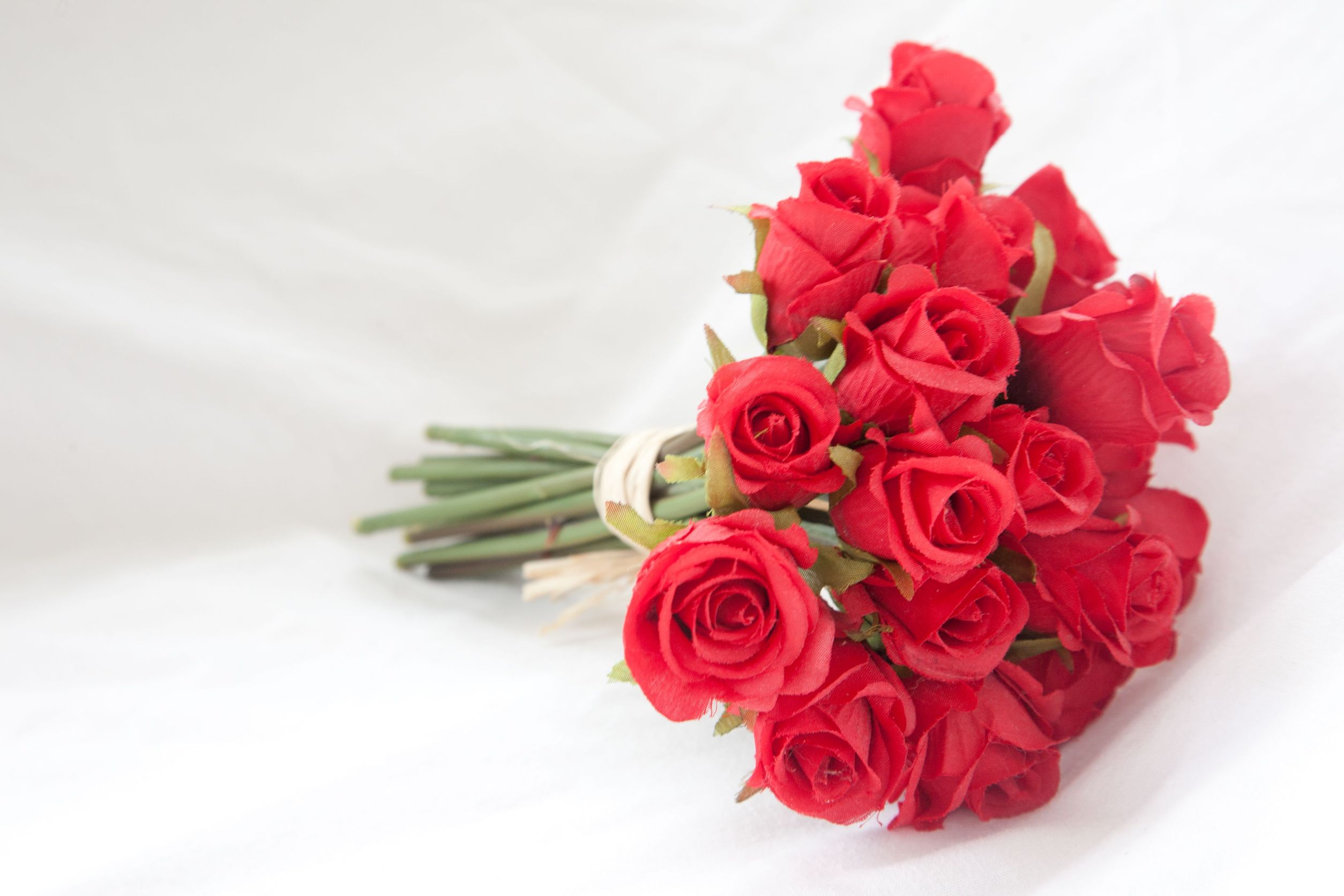 What You Need to Know When Buying Flower Bouquets in Estero, FL