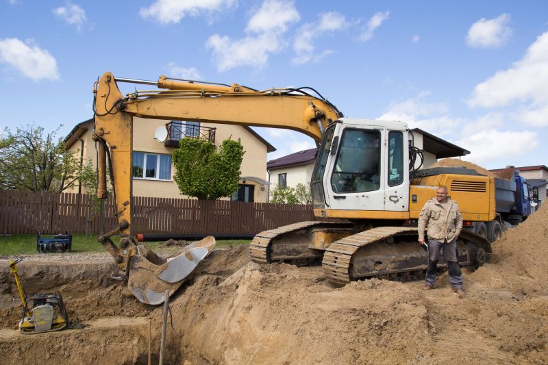 Getting Machinery from an Equipment Rental Agency in Cincinnati, OH