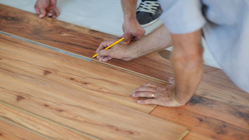 Tips on Selecting High-End Flooring for Your Custom Home in Chicago