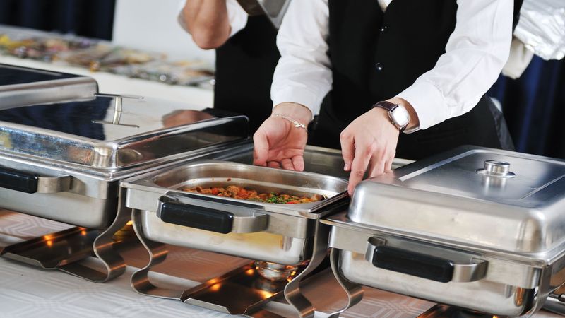 3 Unexpected Ways That the Right Catering Service Can Help Your Event