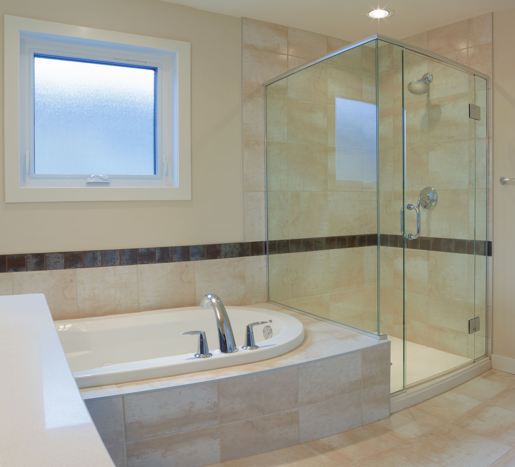 Quest for the Best Custom Glass Shower Doors in Bloomingdale, IL